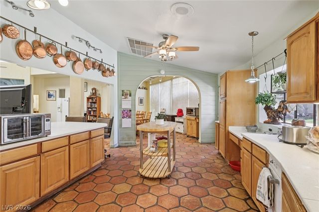 55 Siddall Avenue, Las Vegas, NV 89183