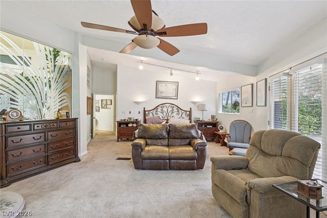 55 Siddall Avenue, Las Vegas, NV 89183