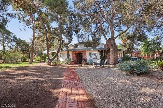 55 Siddall Avenue, Las Vegas, NV 89183
