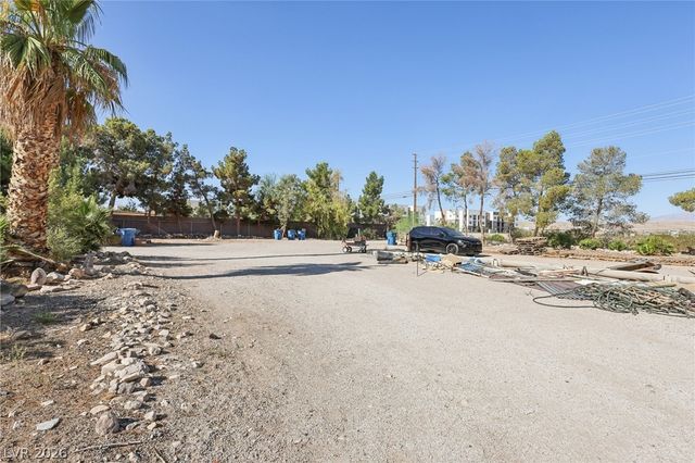 55 Siddall Avenue, Las Vegas, NV 89183