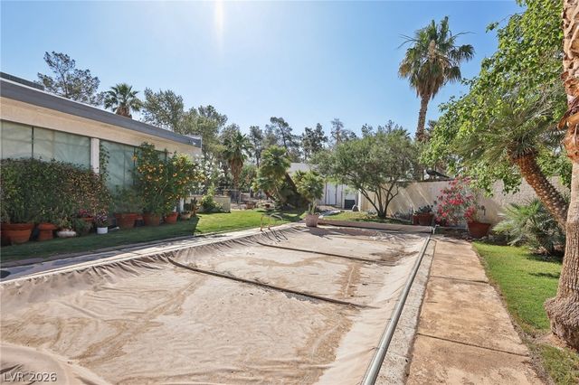 55 Siddall Avenue, Las Vegas, NV 89183