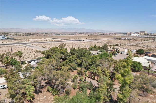 55 Siddall Avenue, Las Vegas, NV 89183