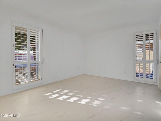 15213 N CAMEO Drive, Sun City, AZ 85351