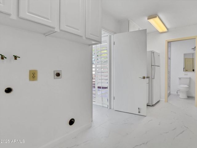 15213 N CAMEO Drive, Sun City, AZ 85351