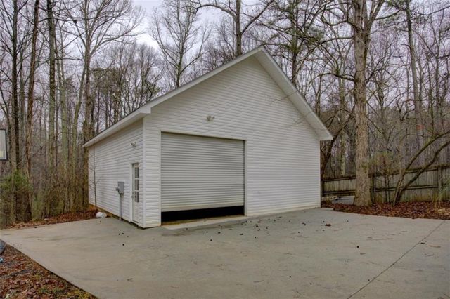 125 Goldfinch Drive, Covington, GA 30016