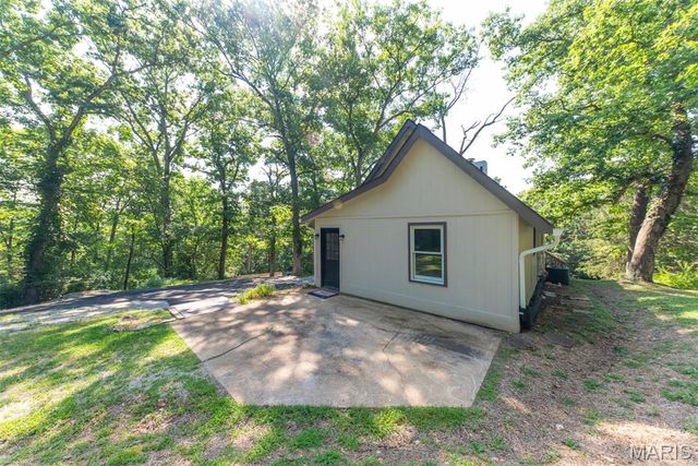 8405 Midway Drive, Cedar Hill, MO 63016