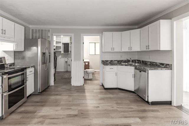 8405 Midway Drive, Cedar Hill, MO 63016