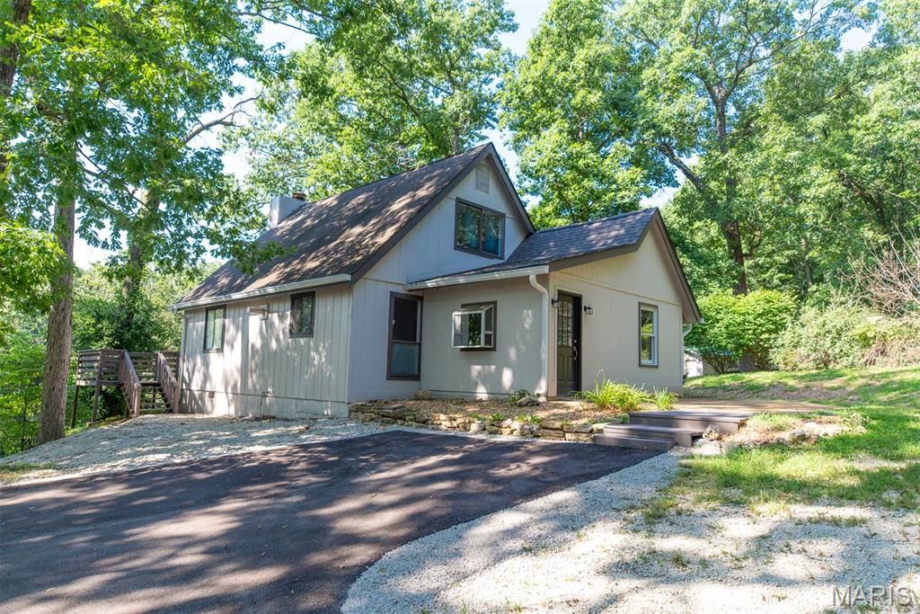 8405 Midway Drive, Cedar Hill, MO 63016