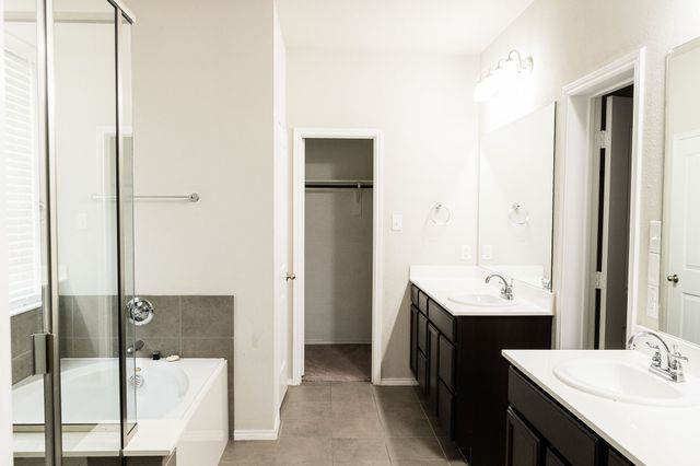 6325 Longhorn Herd Lane, Fort Worth, TX 76123