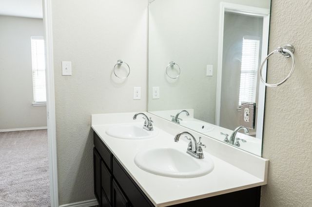 6325 Longhorn Herd Lane, Fort Worth, TX 76123
