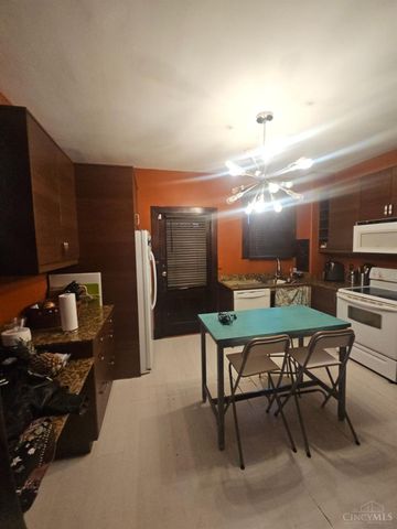 3936 Dickson Avenue, Cincinnati, OH 45229