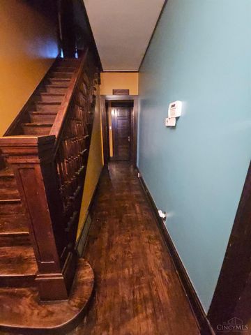 3936 Dickson Avenue, Cincinnati, OH 45229