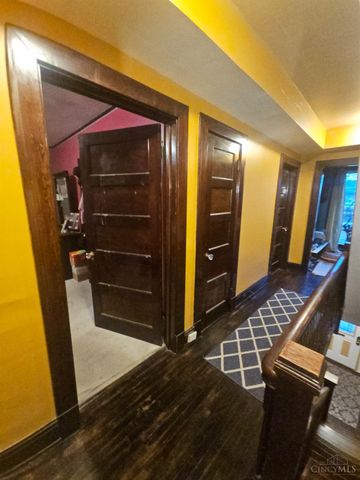 3936 Dickson Avenue, Cincinnati, OH 45229