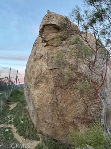 54740 Cave Rock, Anza, CA 92539