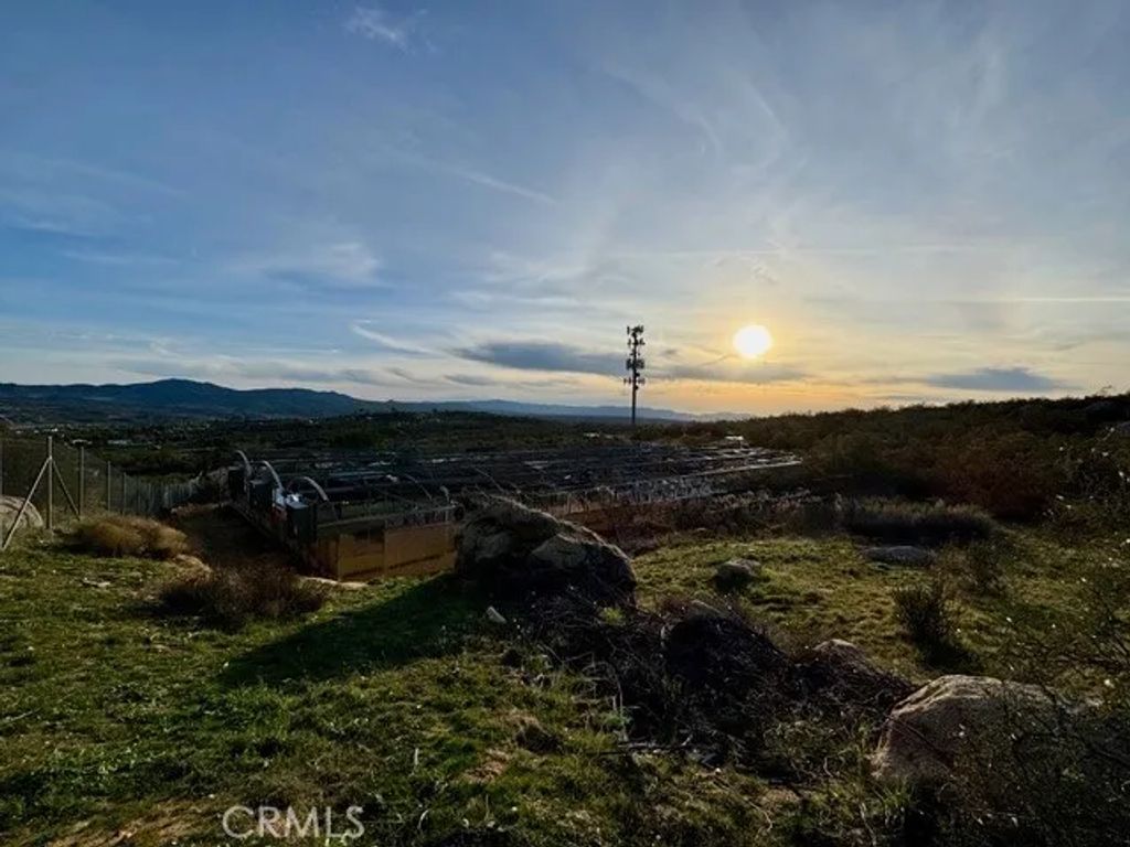 54740 Cave Rock, Anza, CA 92539