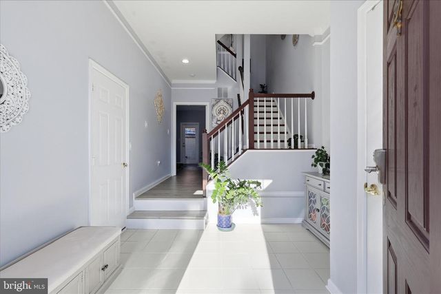 13584 FLYING SQUIRREL DR, Herndon, VA 20171