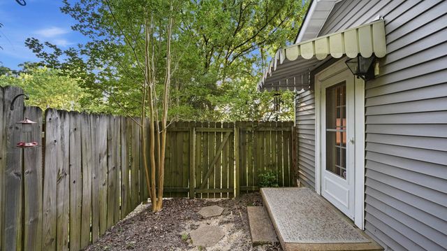 202 Woodbury Avenue, Chattanooga, TN 37415