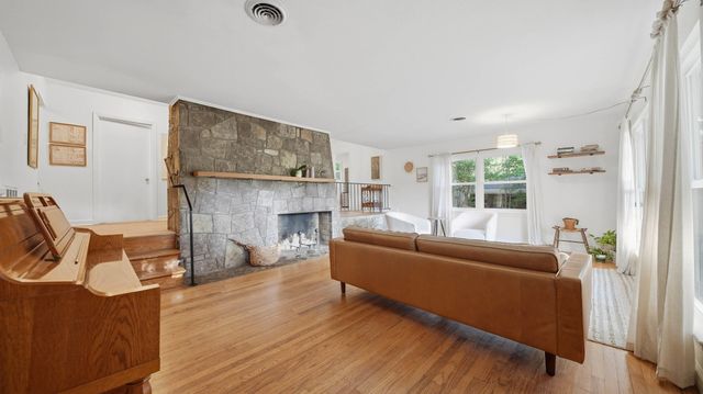 202 Woodbury Avenue, Chattanooga, TN 37415