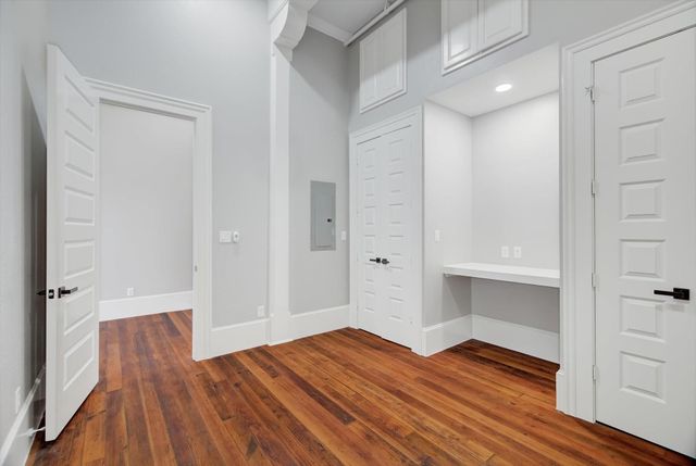 2206 Strand 302, Galveston, TX 77550