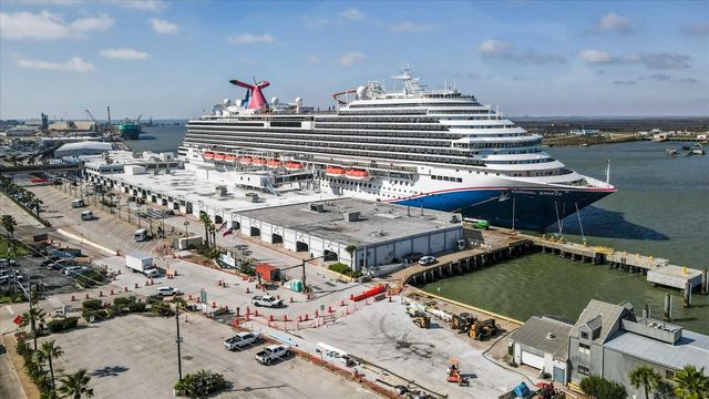 2206 Strand 302, Galveston, TX 77550