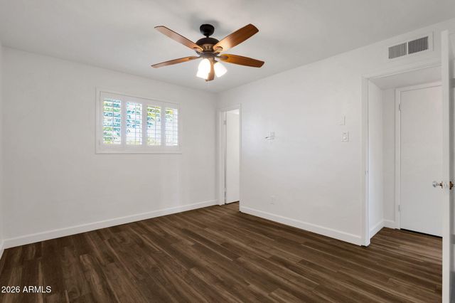 6732 E SHERIDAN Street, Scottsdale, AZ 85257