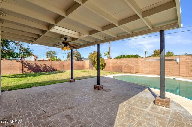 6732 E SHERIDAN Street, Scottsdale, AZ 85257