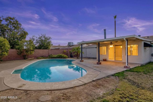 6732 E SHERIDAN Street, Scottsdale, AZ 85257