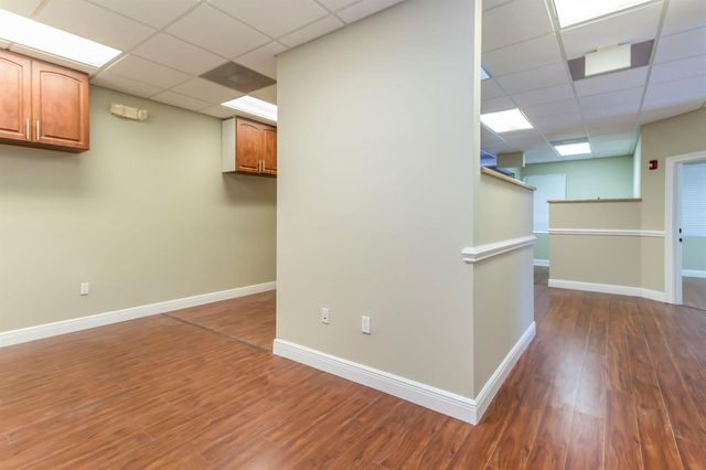 7501 Wiles Road 207, Coral Springs, FL 33067
