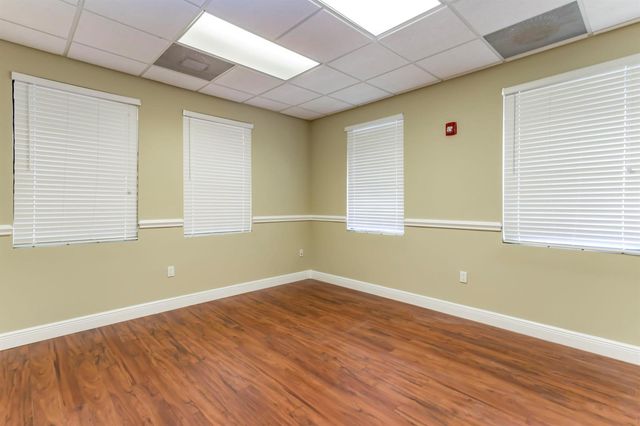 7501 Wiles Road 207, Coral Springs, FL 33067