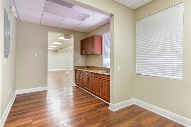 7501 Wiles Road 207, Coral Springs, FL 33067