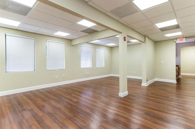 7501 Wiles Road 207, Coral Springs, FL 33067