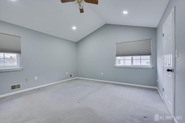 51 Cherrywood Drive, Piscataway, NJ 08854