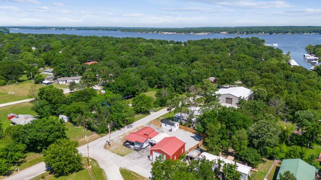 212 Harris Drive, Eucha, OK 74342