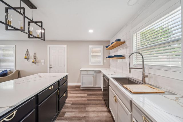 212 Harris Drive, Eucha, OK 74342