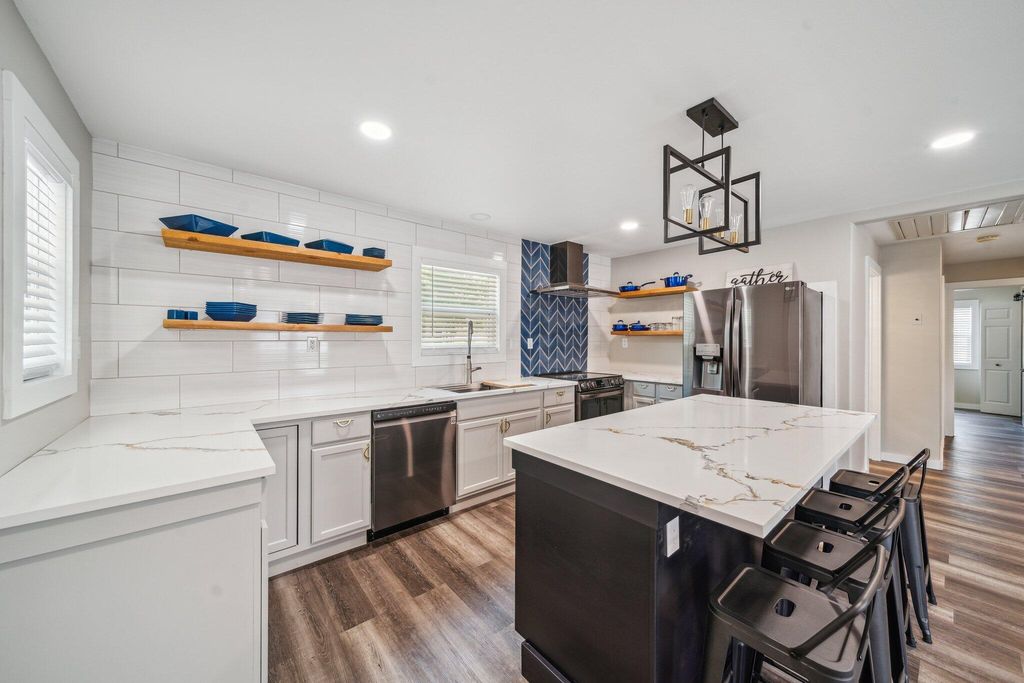 212 Harris Drive, Eucha, OK 74342