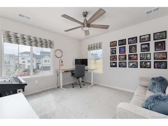 27425 E Roxbury Pl, Aurora, CO 80016
