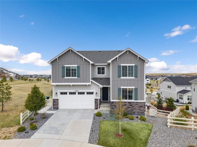 27425 E Roxbury Pl, Aurora, CO 80016