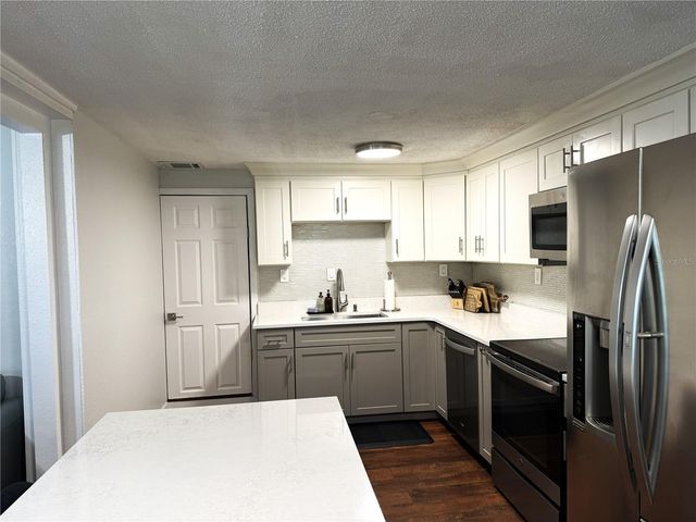 803 HASKELL AVENUE, Orlando, FL 32807