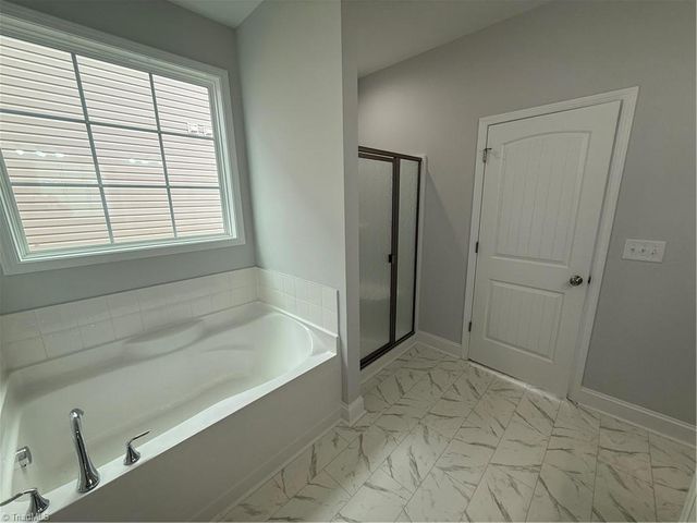 1585 Dappledown Street 55, Kernersville, NC 27284