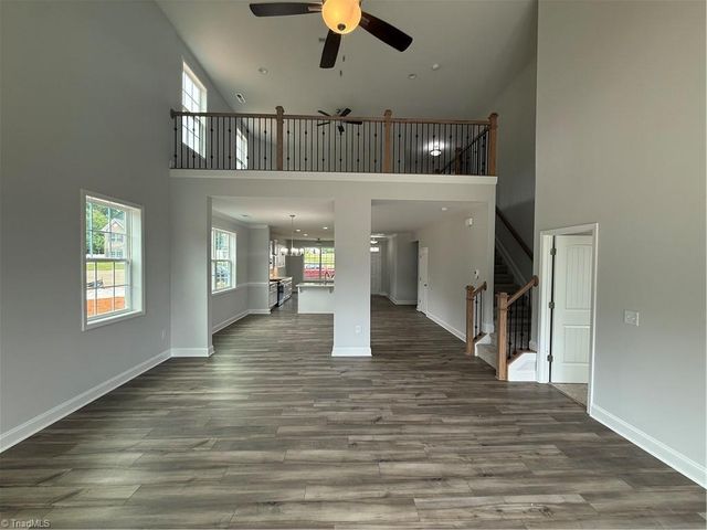 1585 Dappledown Street 55, Kernersville, NC 27284