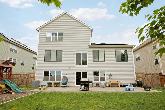 1969 Schoolmaster Drive, Chaska, MN 55318