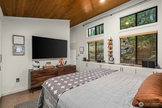 15109 SE 53rd Place, Bellevue, WA 98006