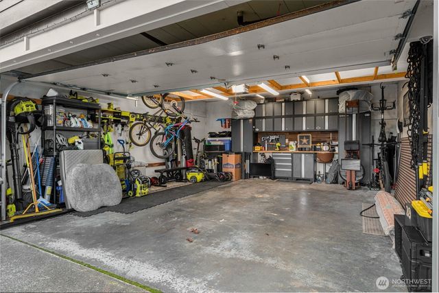 15109 SE 53rd Place, Bellevue, WA 98006