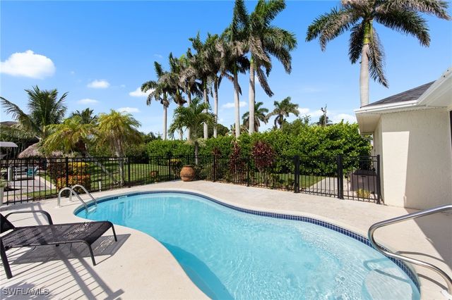 170 SW 52nd ST, Cape Coral, FL 33914