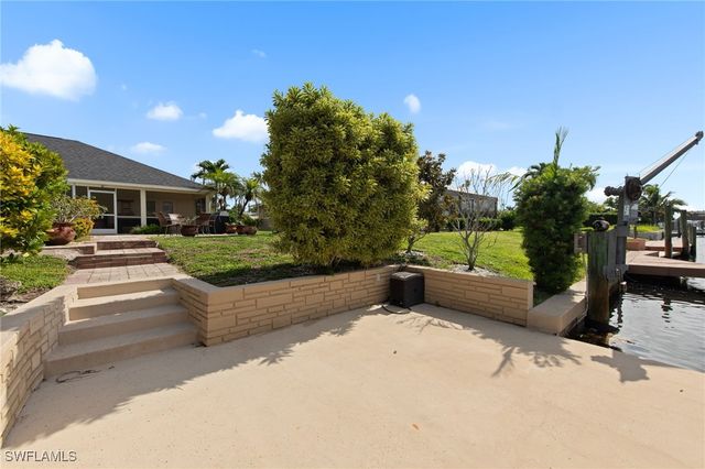 170 SW 52nd ST, Cape Coral, FL 33914