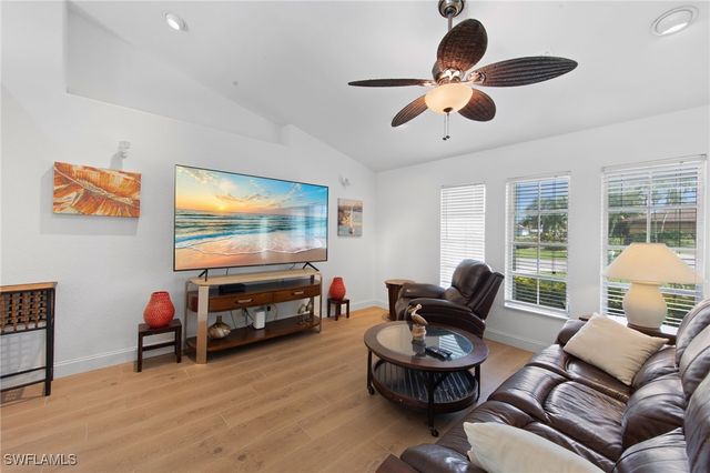 170 SW 52nd ST, Cape Coral, FL 33914