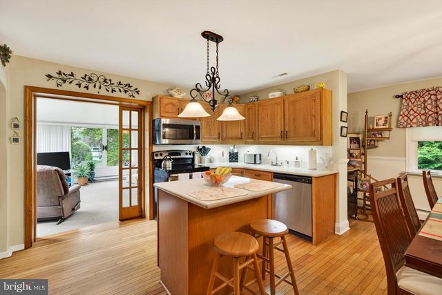 65 DELIA DR, Broomall, PA 19008