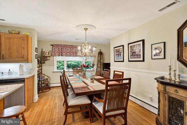 65 DELIA DR, Broomall, PA 19008