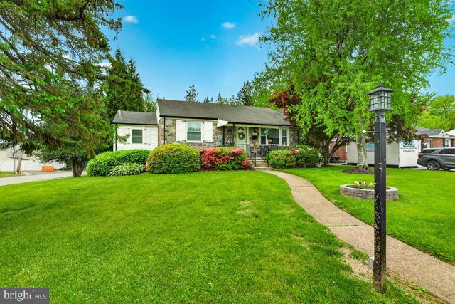 65 DELIA DR, Broomall, PA 19008