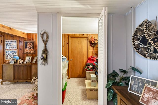 65 DELIA DR, Broomall, PA 19008